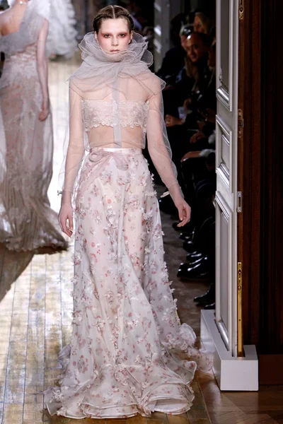 Look 38